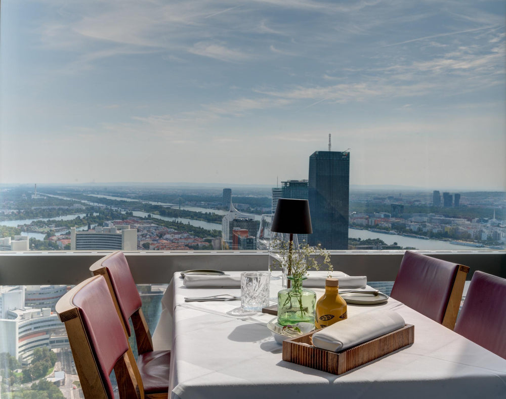 Wine, Dine & Art by Donauturm Wien
